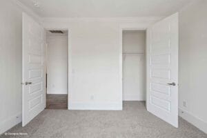 Champion Homes Montgomery 3266M Bedroom 2 Closet