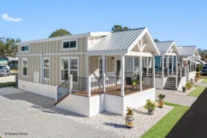 Park Model 4110 Exterior Row